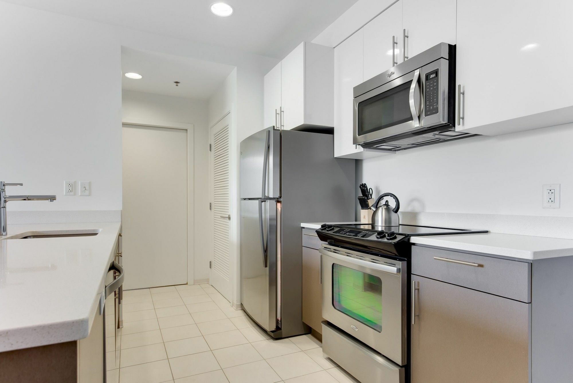 Global Luxury Suites At Kendall East Cambridge Exterior foto