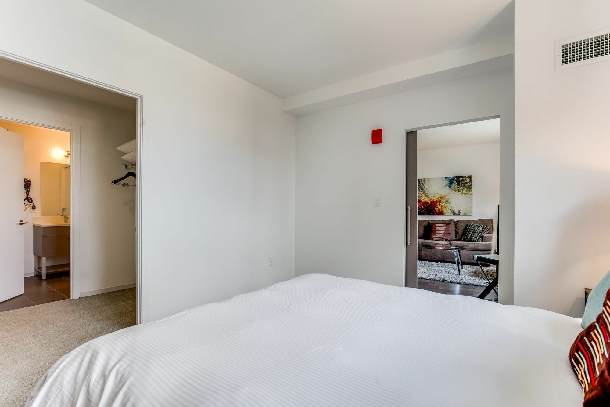 Global Luxury Suites At Kendall East Cambridge Exterior foto